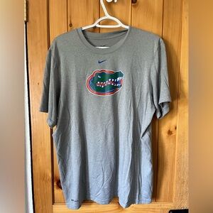 Men's Nike dry fit Florida Gators shirt | size M
